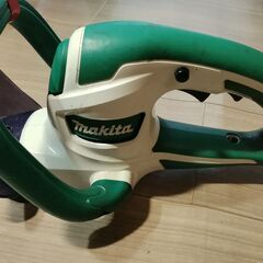 ヘッジトリマー　マキタ　MUH3652　中古の画像