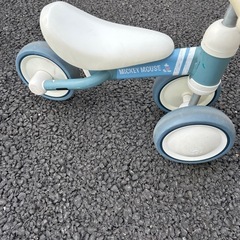 子供用　三輪車の画像