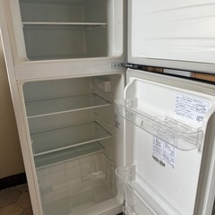 冷蔵庫2ドアの画像