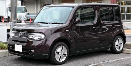 日産　キューブ