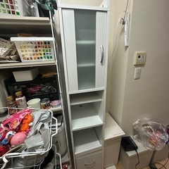 LOWYA 食器棚の画像