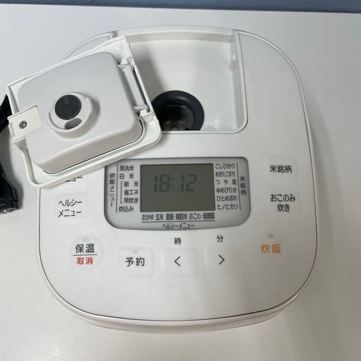 R350 ☀️ アイリスオーヤマ 炊飯ジャー 3合炊き 22年製 RC-ME30 動作