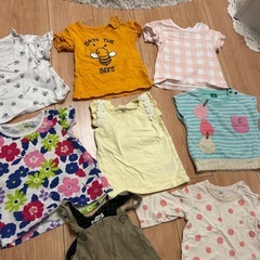 ベビー服 女の子 80 靴付きの画像