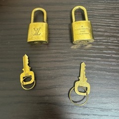 LOUIS VUITTON 南京錠 2個セットの画像