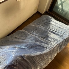ベットのマットレス、ダブルサイズ