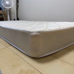 シングルベッド　マットレスの画像