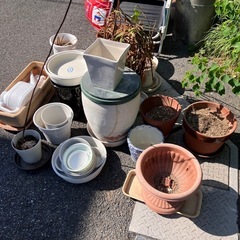 無料　植木鉢色々の画像