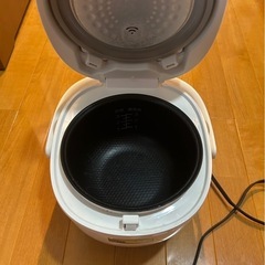 🚚7/28引取できる方限定！【動作品】炊飯器（3合）お譲りします！の画像