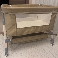 先着順‼️定価18800→5ヶ月使用で1万円　ベビーベッド　サークル　可動式　ゆりかご　マットレス付き　の画像