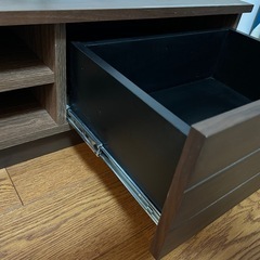 テレビボードの画像