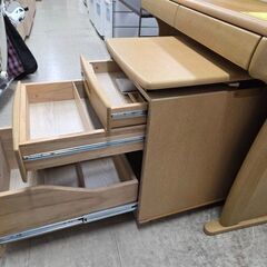J8533【リユースのサカイ柏店】 学習机 ITOKI クリーニング済の画像