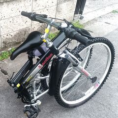 ★美品!!お届け可！★ 26インチ 折りたたみ自転車 マウンテンバイク X－action CXF-268SS 3✖6＝18段変速の画像