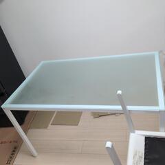 ダイニングテーブルセット（天板ガラス）の画像