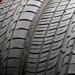 工賃込み　バリ溝中古夏タイヤ２０２２年製２１５／６０Ｒ１７　４本セットの画像