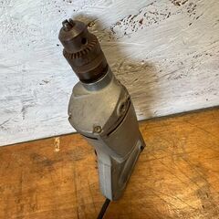 【makita】マキタ 13mmドリル モデル6301 100V 有線タイプ チャックドリル 工具 電動工具 電気ドリル 電動ドリル 動作確認済 Y1906の画像