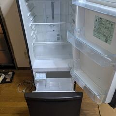 2020年製 Panasonic 冷蔵庫 NR-B17DW-Tの画像