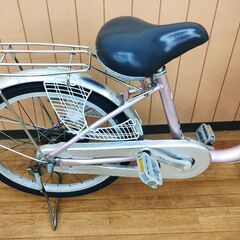 ブリジストン　婦人用自転車　22インチ　ピンクの画像