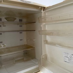 お譲り致します。345L冷蔵庫の画像