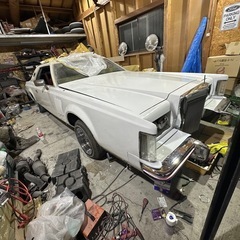 1977年リンカーンマーク5 ！バンパーカット！ステンレス左右出マフラー！の画像