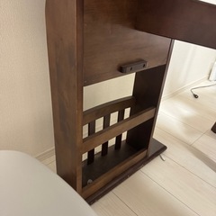 ダイニングテーブルの画像