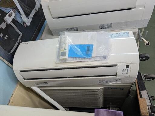 🍧🉐取付込2022年式5,6k16-18畳200v🈳 分解洗浄済ダイキン