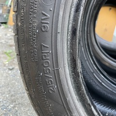 215/50R17 ナンカン　夏タイヤの画像