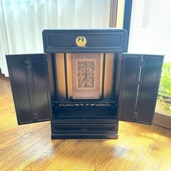 創価学会 小型 仏壇 黒 数珠 御本尊 日達上人 掛け軸 3点セットの画像