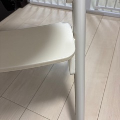 NOVUS ベビーチェア　ホワイトの画像