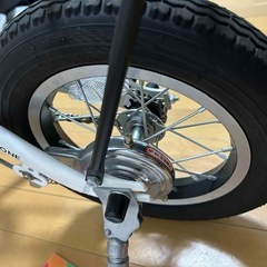 格好良い畳み自転車の画像