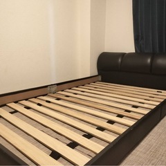 【至急】セミダブルベッド　マットレス付きの画像
