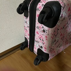 スーツケース　ピンクの画像