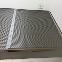 ベッドの画像