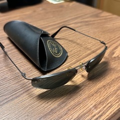超美品 レイバン サングラスの画像