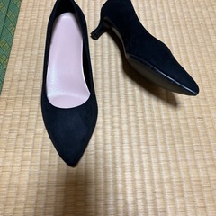 GUパンプスの画像