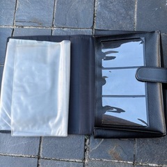 アウディ　車検証入れの画像