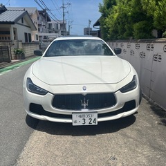 マセラティギブリの画像