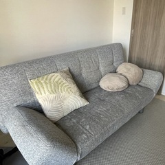 🛋 ニトリのソファベッドを無料でお譲りします（良好な状態・少し色あせあり）の画像