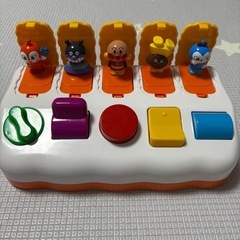 ひらいてぴょこん！　アンパンマンおもちゃの画像