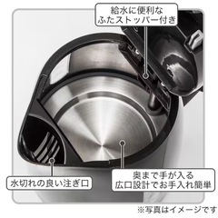 ニトリ 電気ケトル レッドの画像