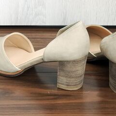 ［新品 未使用］nouerヌエール スウェードパンプス ローファー シューズ 靴の画像