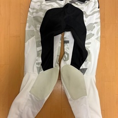 オフロードバイク　パンツの画像