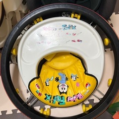 キッズ・ベビー用品まとめ売り（ハイローチェア、チャイルドシート、手押し車、歩行器）の画像