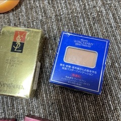 化粧品や石鹸などの画像