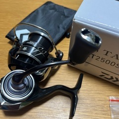釣具　ダイワ　23タトゥーラLT2500S-XH-QD、バス釣り、スピニングリールの画像
