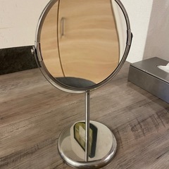 【良品】IKEA卓上ミラーの画像