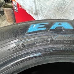 215/65R16C 109/107R 24年製 GoodYear グッドイヤー 未使用品 NASCAR キャラバン ハイエースの画像