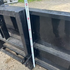 🛠【中古 建機バケット｜取付金具付き・しっかりした作り】の画像