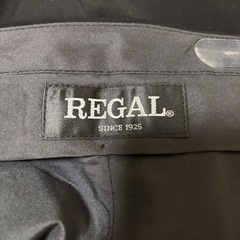 REGAL スラックスの画像