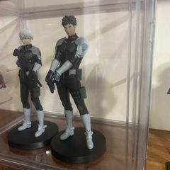 怪獣8号フィギュアとケースの画像