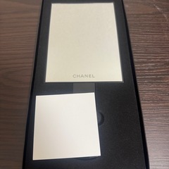 CHANEL ブラック 手鏡の画像